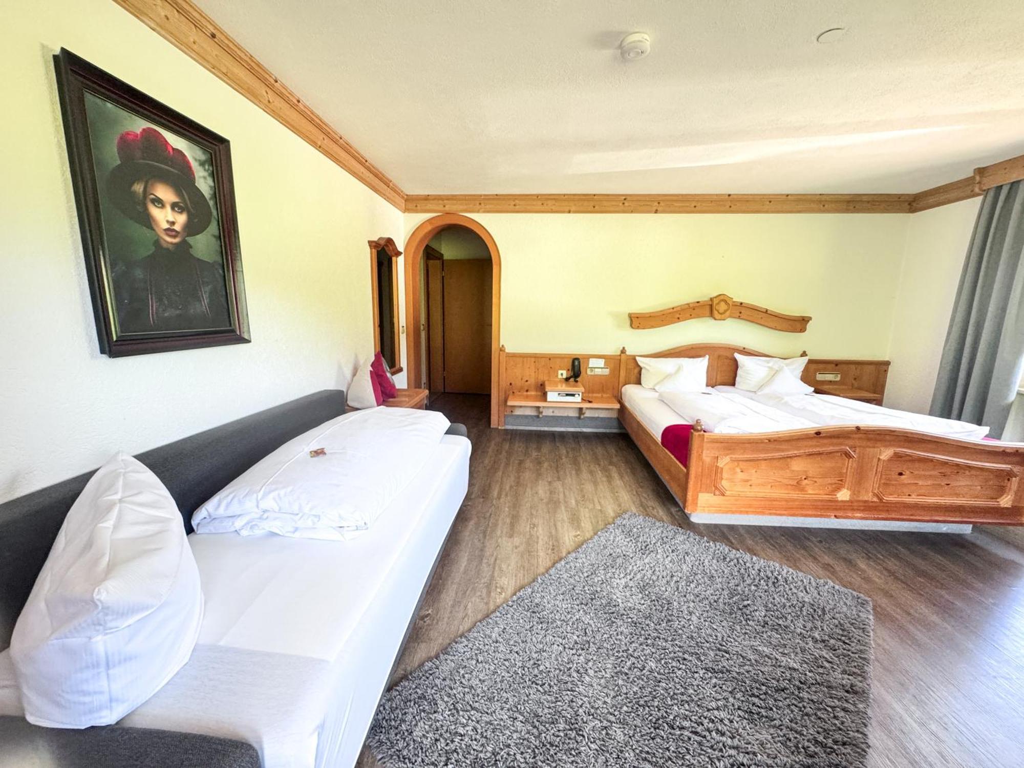 Landgasthof Jostalstueble Titisee-Neustadt Buitenkant foto